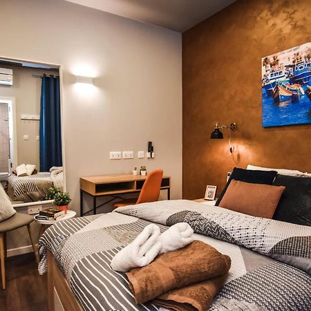 סליאמה Cosy Albert'S Seaside Suites מראה חיצוני תמונה