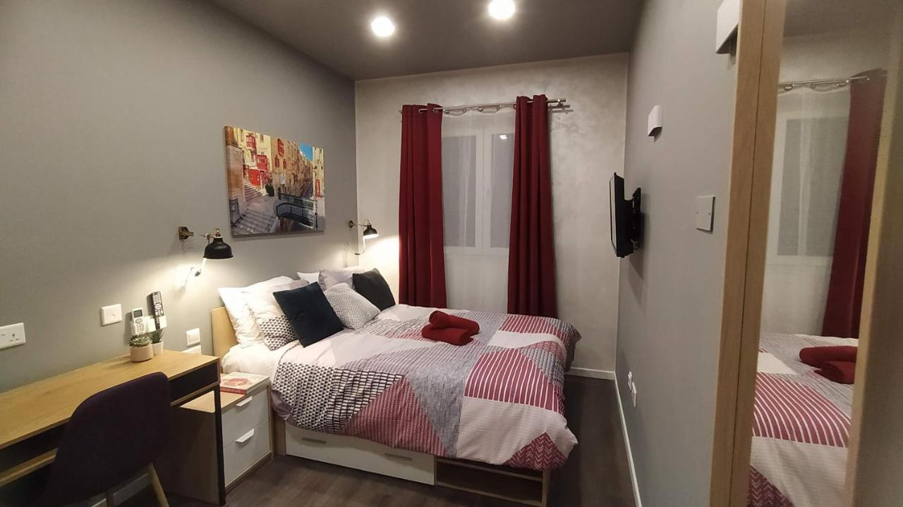 סליאמה Cosy Albert'S Seaside Suites מראה חיצוני תמונה