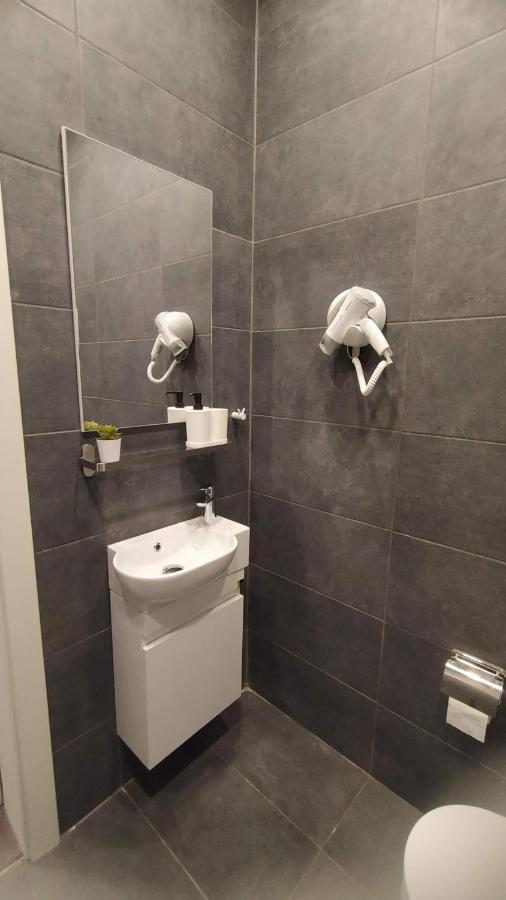 סליאמה Cosy Albert'S Seaside Suites מראה חיצוני תמונה
